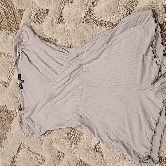 ❤️10/$20 Euc one clothing ribbed gray shorts romper - Picture 1 of 3